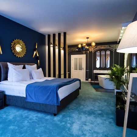 Bed and Breakfast Rabbit Hole Sibiu Esterno foto
