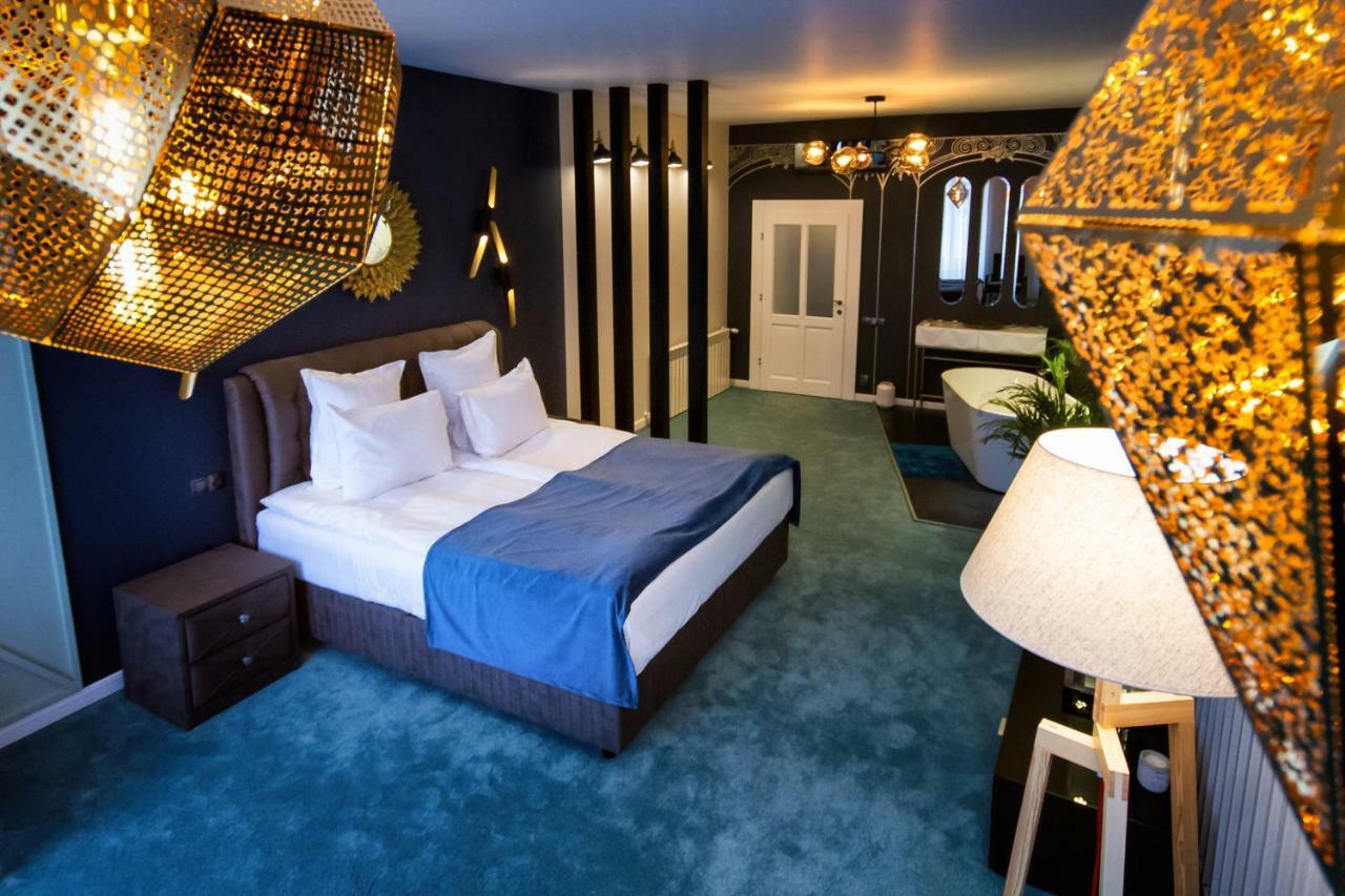 Bed and Breakfast Rabbit Hole Sibiu Esterno foto